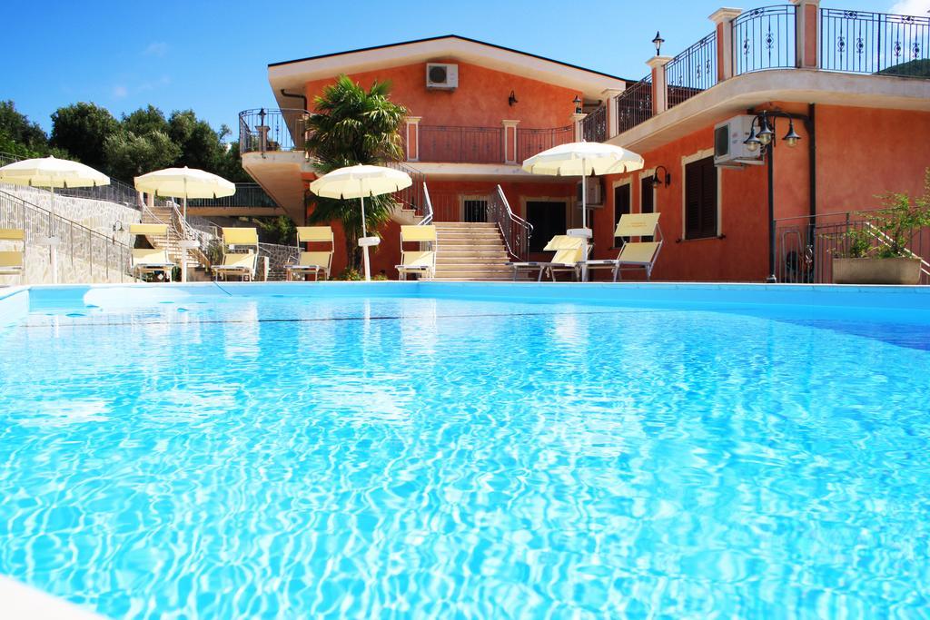 La Marinella Apartment Palmi Exterior foto