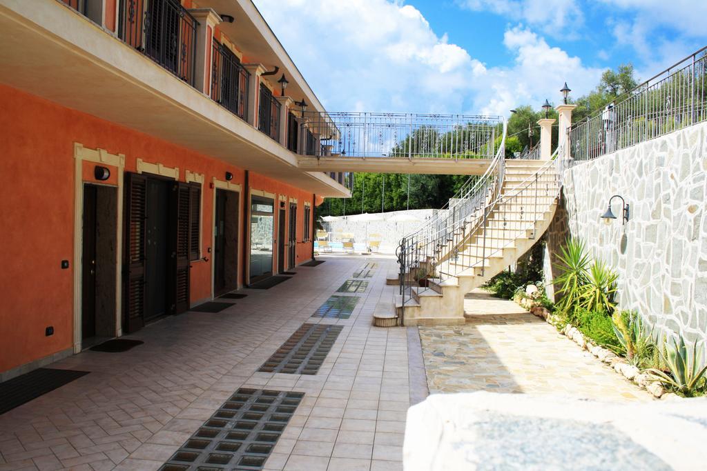 La Marinella Apartment Palmi Exterior foto