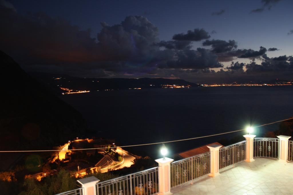 La Marinella Apartment Palmi Exterior foto