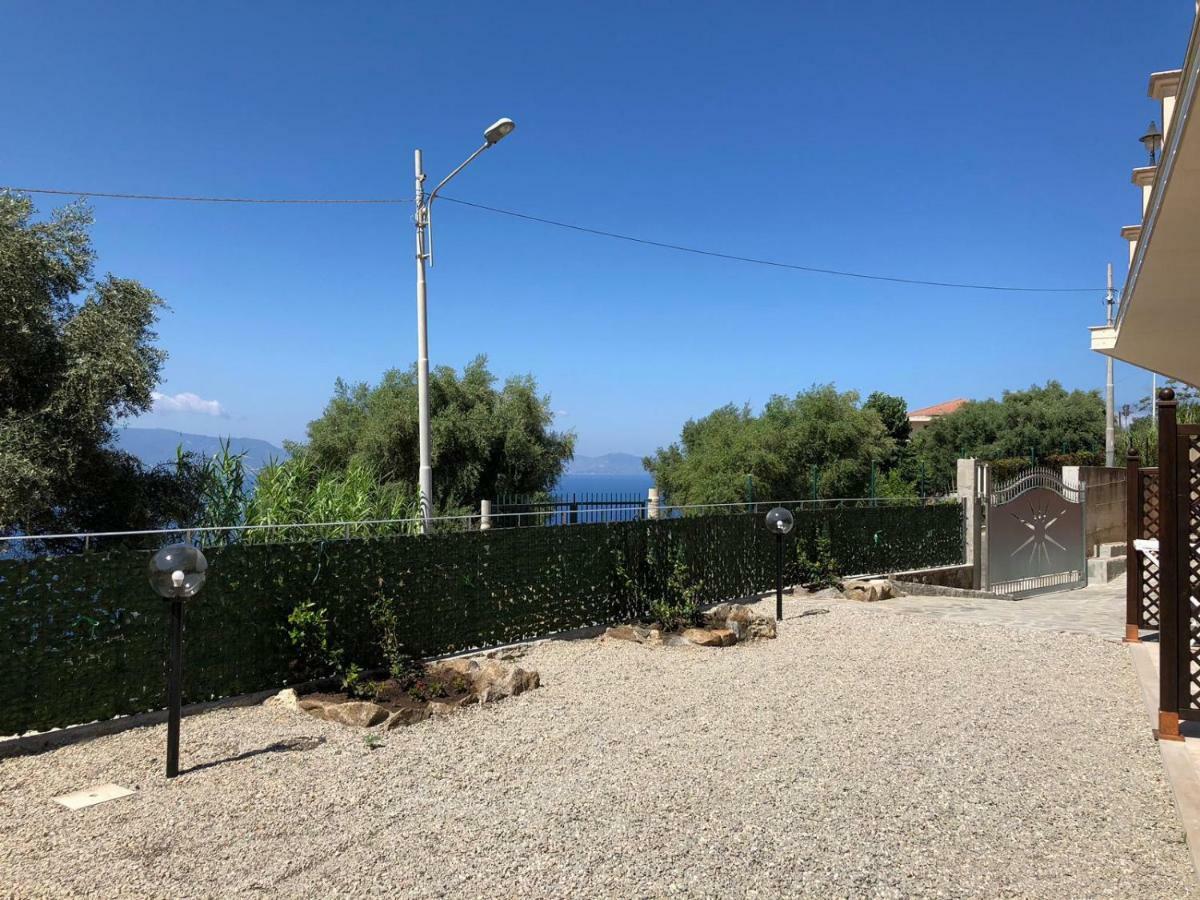 La Marinella Apartment Palmi Exterior foto